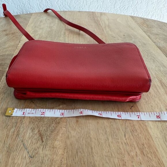 Furla 2 in 1 Zippy Wallet Pouch Crossbody Red Bag - Picture 10 of 12